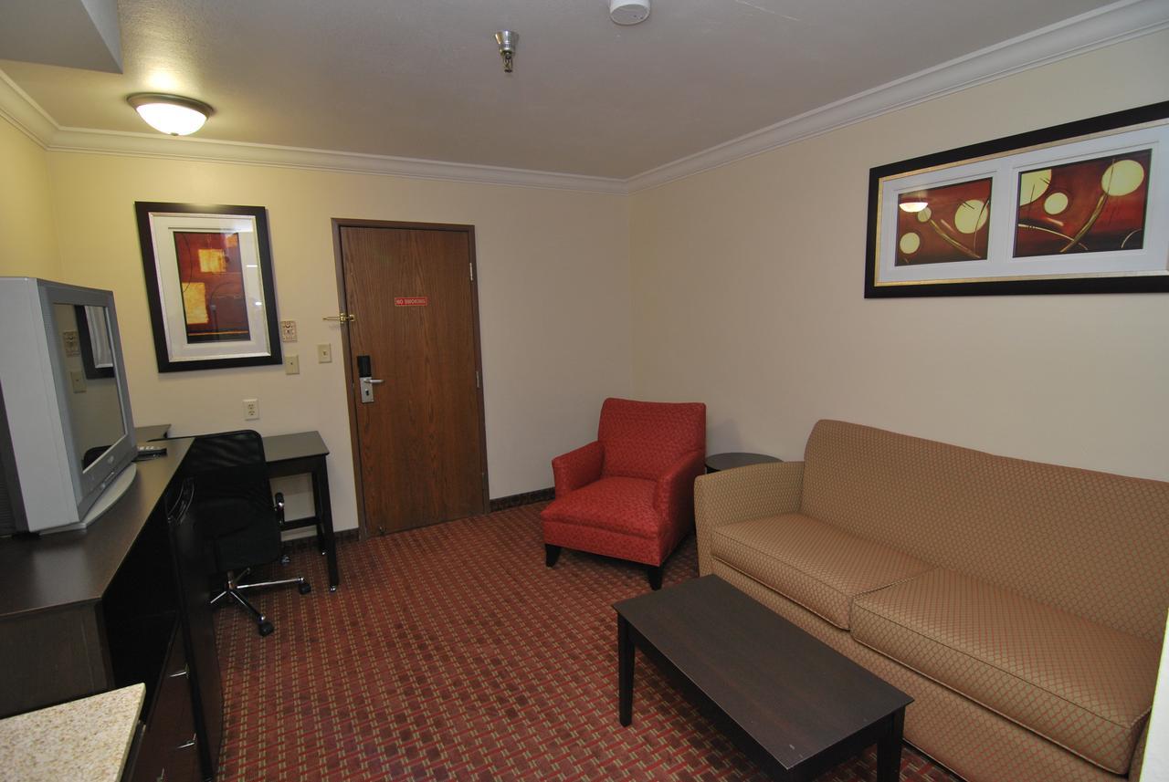 Americinn By Wyndham Johnston Des Moines Urbandale Dış mekan fotoğraf